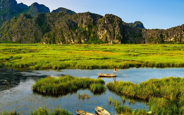 Du lịch Đầm Vân Long tự túc mùa hè nên ăn gì, ở đâu?