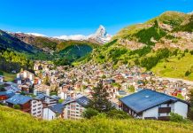 Khám phá làng Zermatt cổ kính, yên bình trong tour du lịch Thụy Sĩ